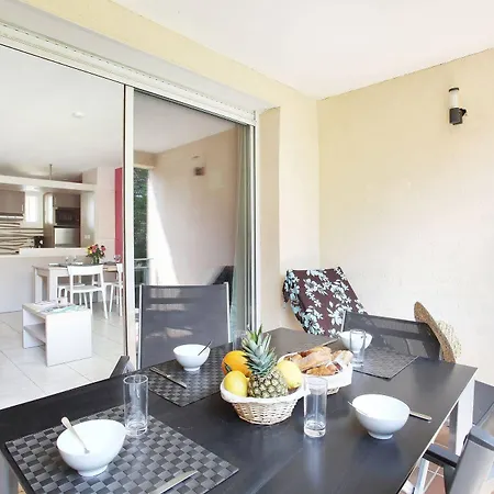 Odalys Clos Bonaventure 호텔 *