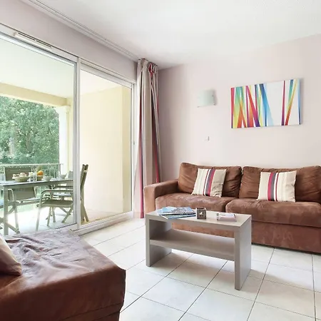 Odalys Clos Bonaventure מלון *